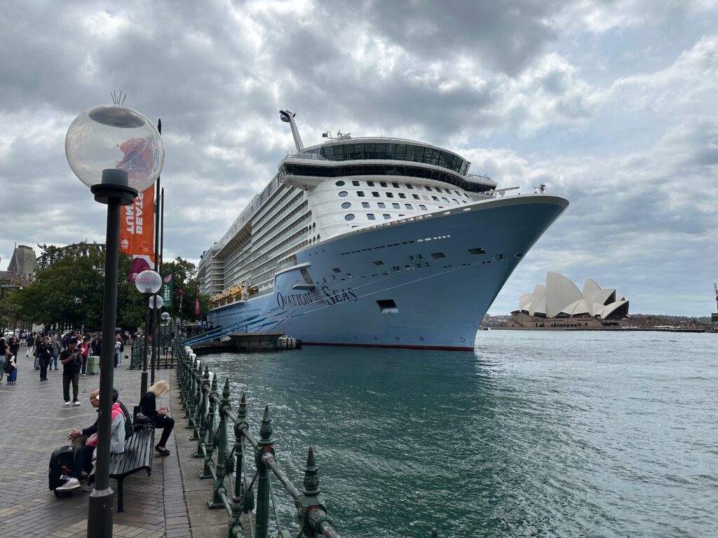 Royal-Caribbean-Ovation-of-the-Seas-in-Sydney